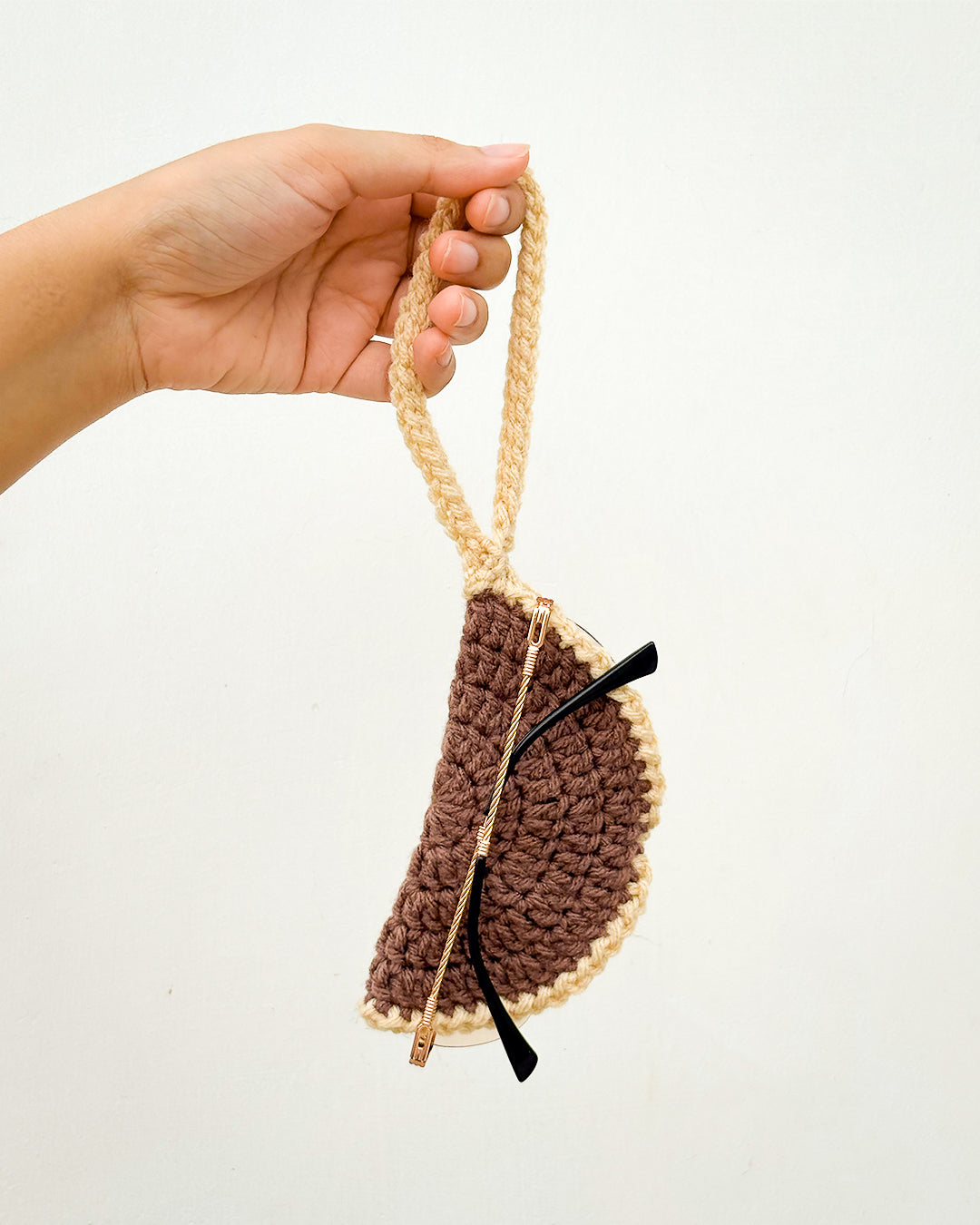 Specs Holder Bag Charm | Crochet Cotton